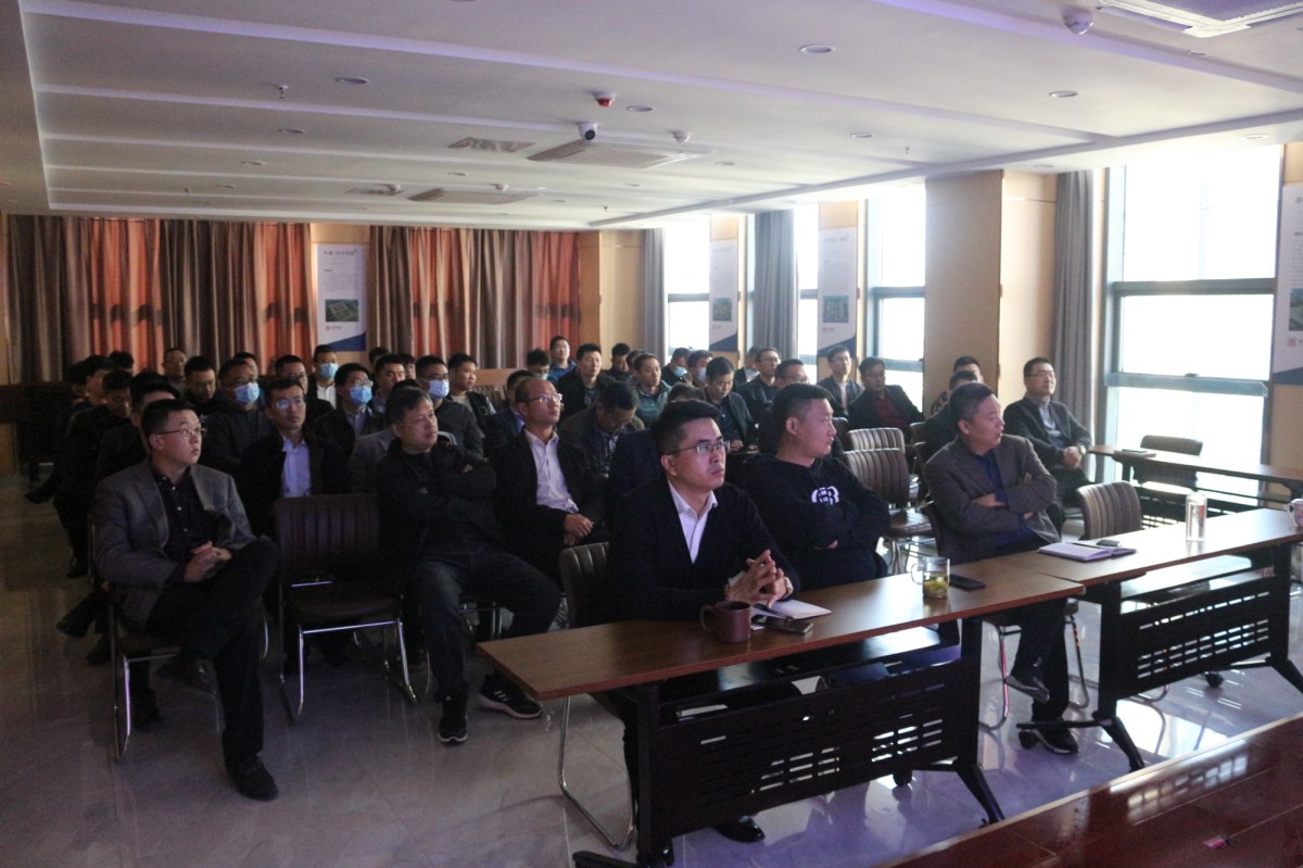 2-2011101012593a.jpg